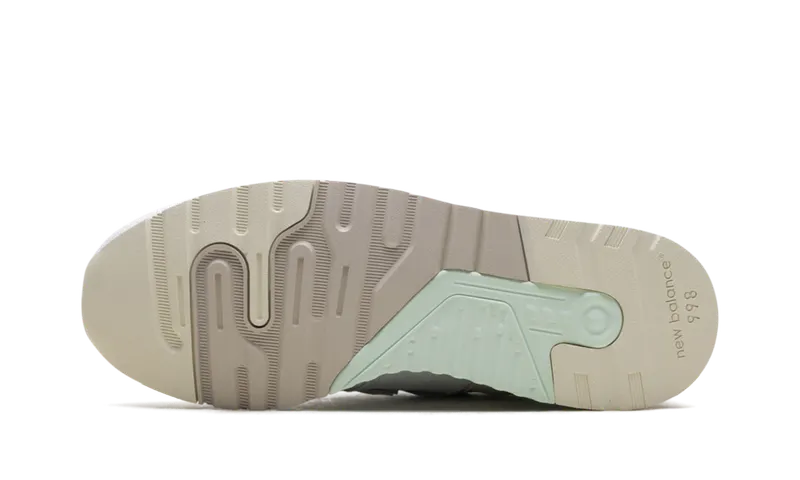 New Balance 997.5 “MiUSA Kith Easter White Ice Blue Peach” (U9975KT)