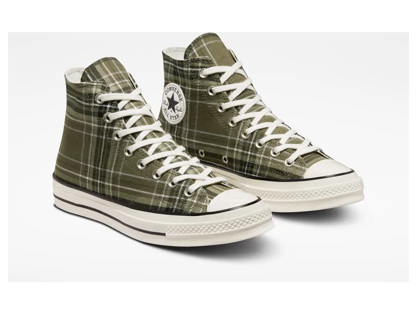 converse-chuck-taylor-all-star A03915C