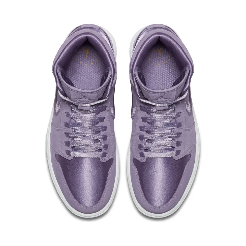 Jordan 1 Retro High Season of Her Orchid Mist (W) Orchid Mist/White-Metallic Gold (AO1847-550)