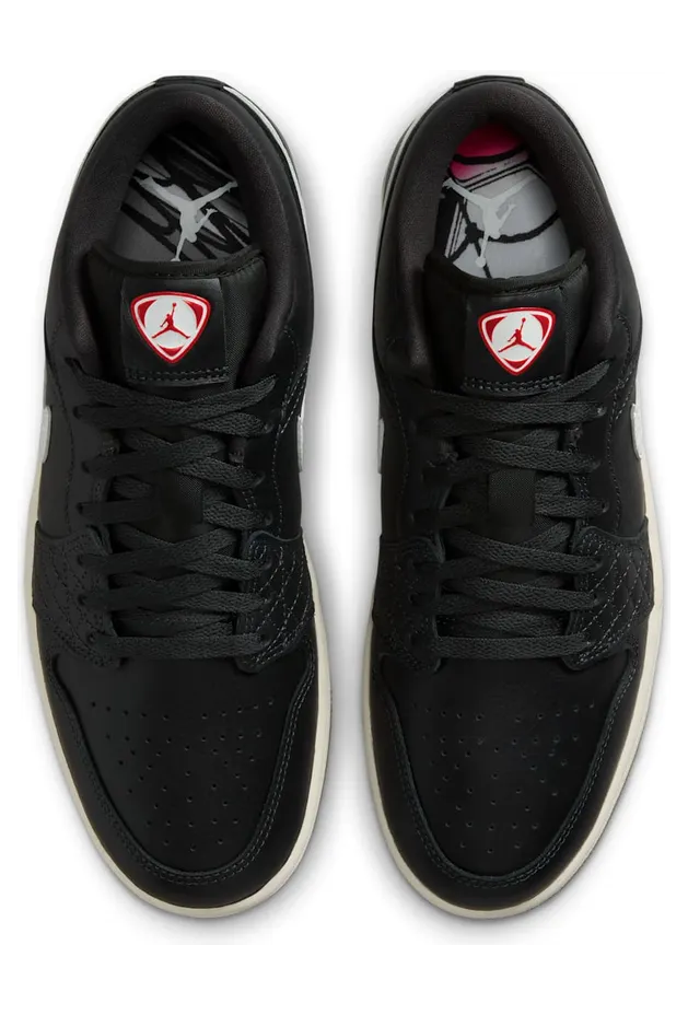 air-jordan-1 IO2047-001