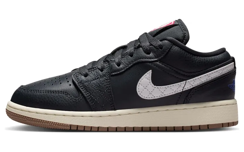 air-jordan-1 IR1142-001