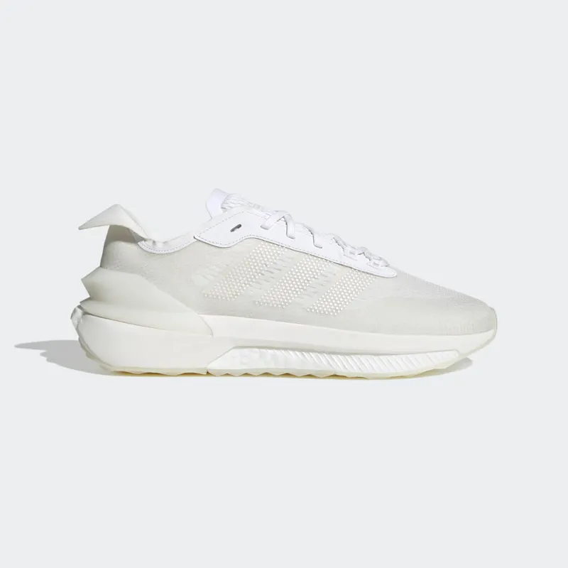 Adidas Avryn Cloud White / Zero Metalic / Crystal White (HP5972)