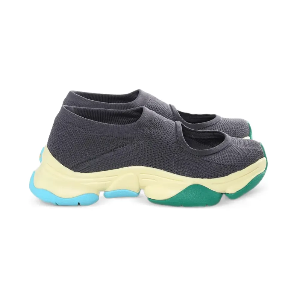 CamperLab x Issey Miyake Karst Finch – Grey (K201934)