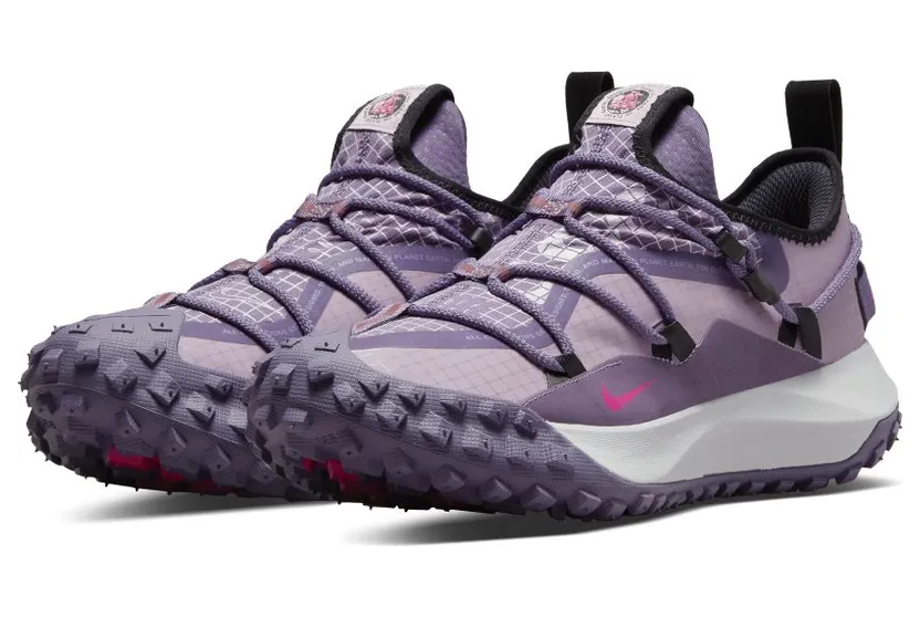 nike-canyon DQ1979-500