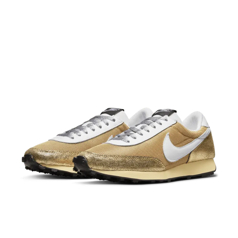 Nike Daybreak Golden Gals (W) (DO5883-700)