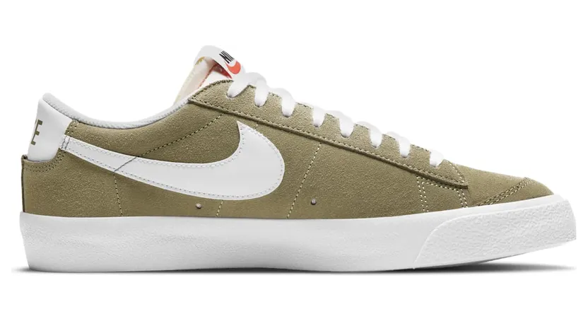 nike-blazer DA7254-200