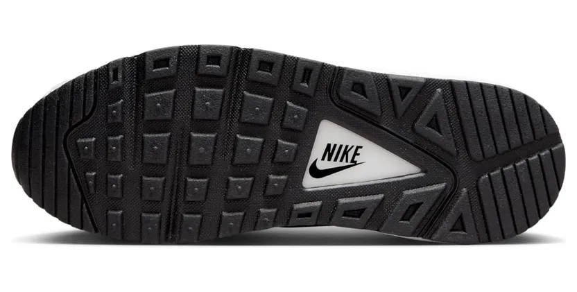 nike-air-max 718896-001