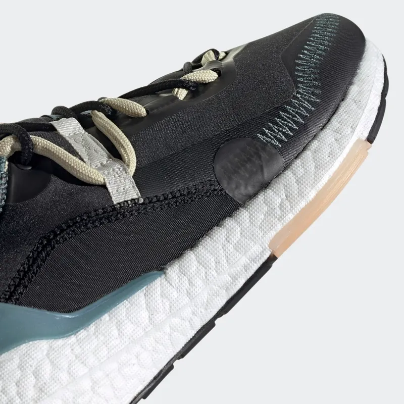 adidas Ultraboost 21 x Parley Carbon / Orbit Grey / Sandy Beige (GX1244)