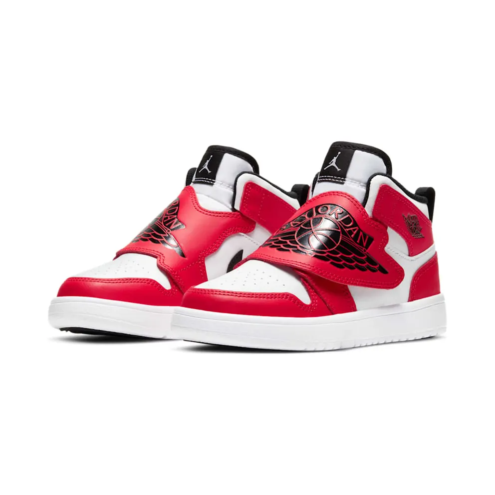 Sky Jordan 1 Younger Kids’ White (BQ7197-106)