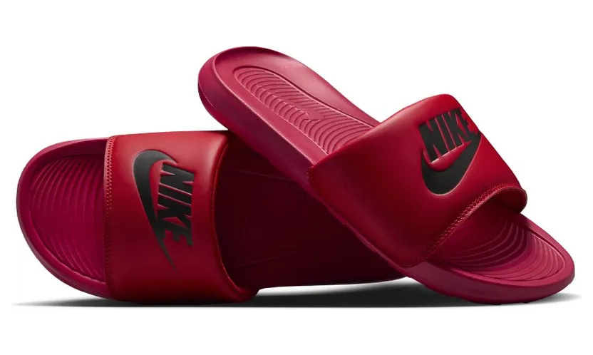 Nike Victori One Rot (CN9675-600)