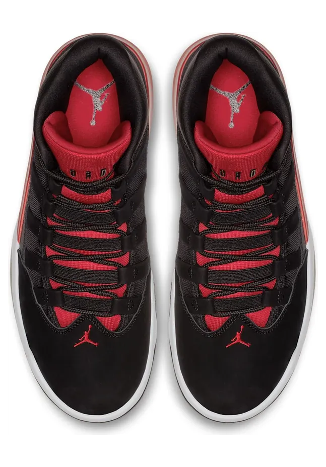 air-jordan-max-aura AQ9084-061