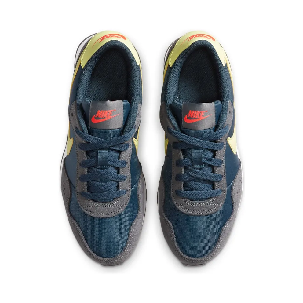 Nike MD Valiant Older Kids’ Blue (CN8558-400)