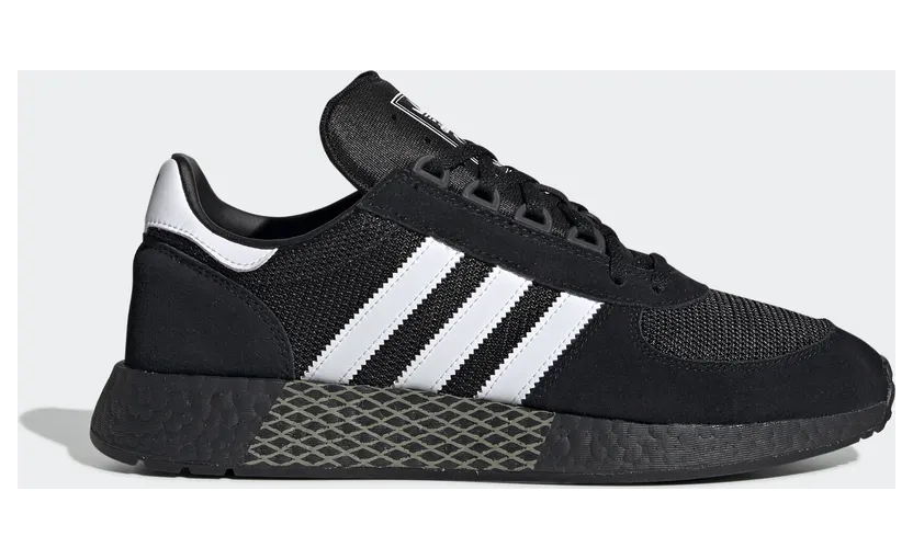 adidas Marathon Tech Schuh Core Black / Cloud White / Trace Cargo (EE4923)