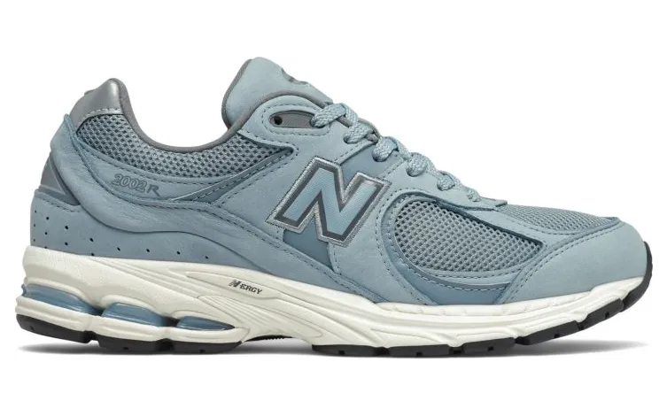 new-balance-2002r ML2002RR