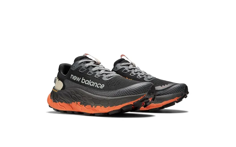 New Balance Fresh Foam X More Trail v3 Black Cayenne (MTMORCK3)