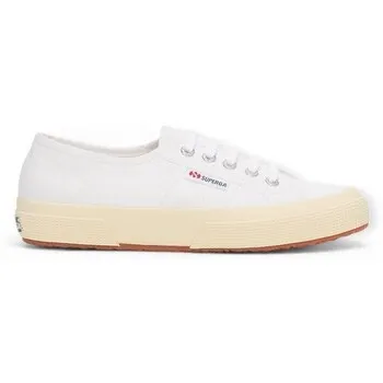 Superga mit Schnürung – White (S000010ARF)