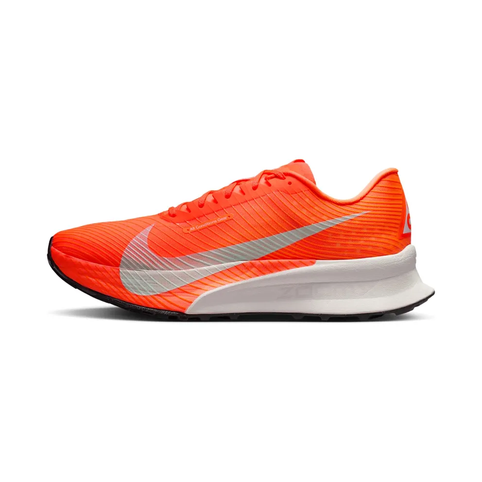 Nike ACG Ultrafly Trail “Hyper Crimson / Total Orange” (HF5668-801)