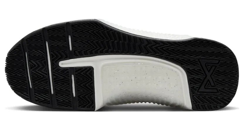 nike-metcon FQ7217-101