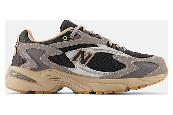 New Balance 725 Radically Classic Pack Dark Grey Gum (ML725U)