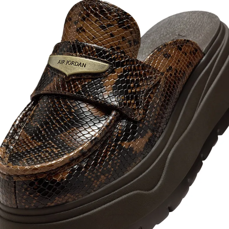 Jordan Mule Croc Velvet Brown (IB1497-200)