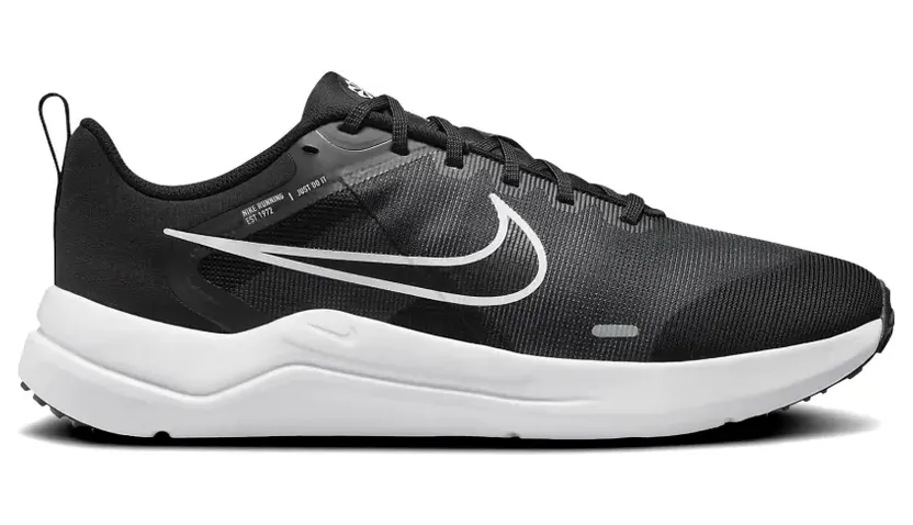 Nike Downshifter 12 Extra Wide Sneakers – Schwarz (DM0919)