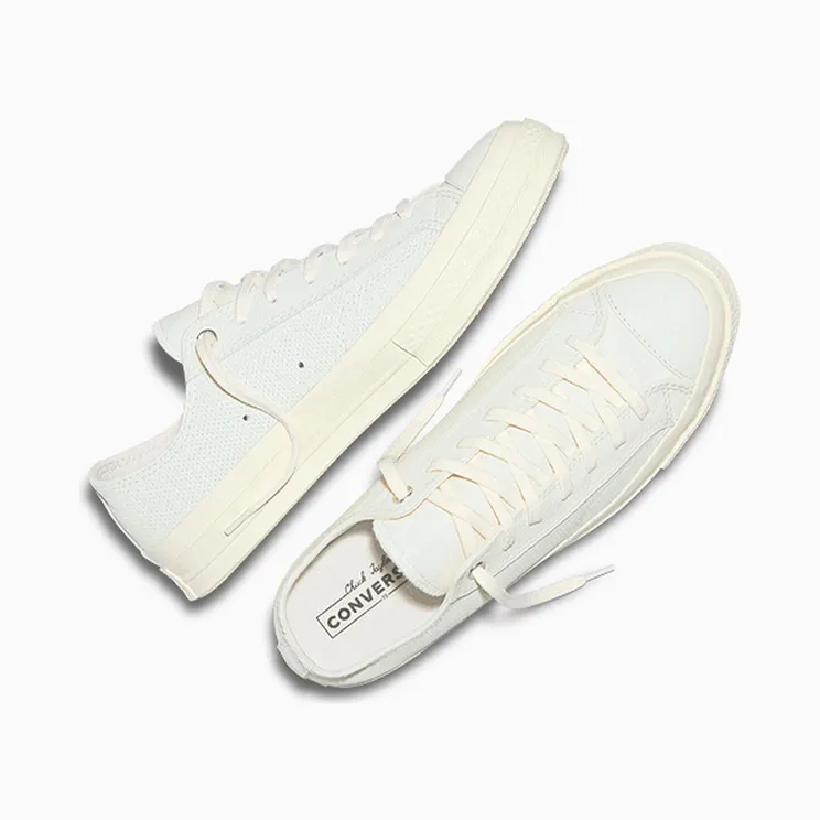 converse-chuck-taylor-all-star A18849C