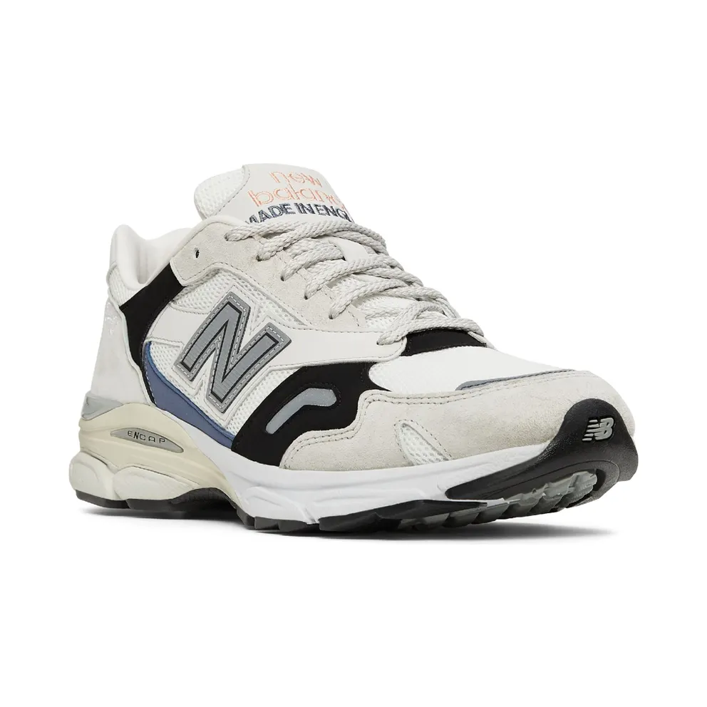New Balance MADE in UK 920 Off White / White / Black (ML920V1-38211)