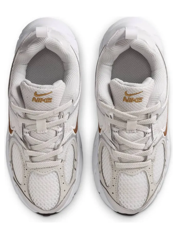 nike-v5-rnr HQ6412-104