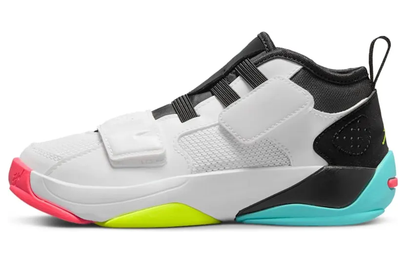 Nike Zion 2 White (DO9513107)