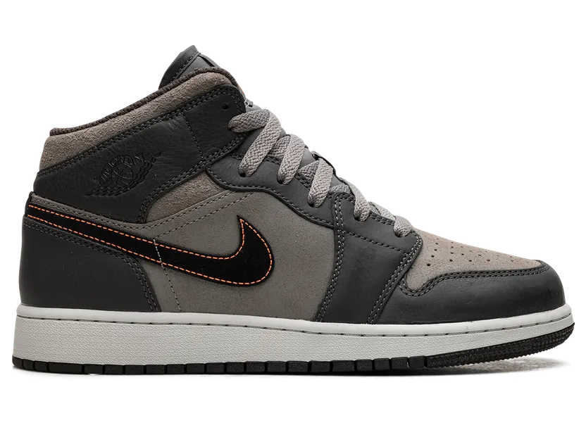 air-jordan-1 FQ8341-017