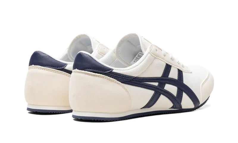 Onitsuka Tiger Track Trainer “White Black” (1183B476-101)