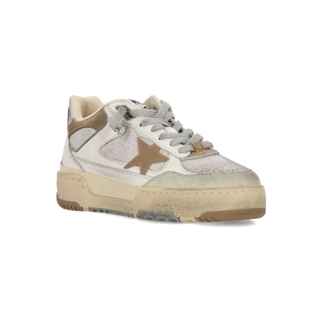 Golden Goose Leren sneakers met star-applicatie – Beige (GWF00630F007957)