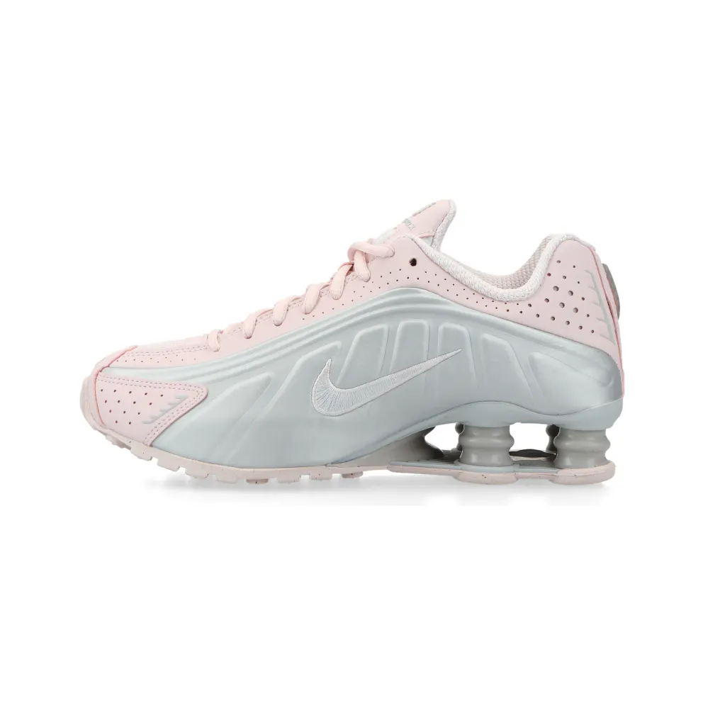 Nike Shox R4 (barely rose / platinum) – AR3565-600