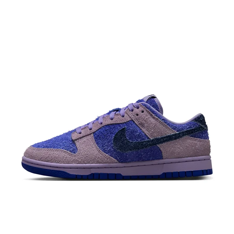 Nike Dunk Low SE “Hydrangeas” (deep royal blue) – HQ3431-515