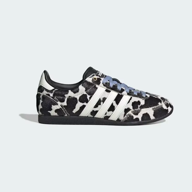 adidas Japan “Core Black / Cream White / Gold Metallic” (KK2674)