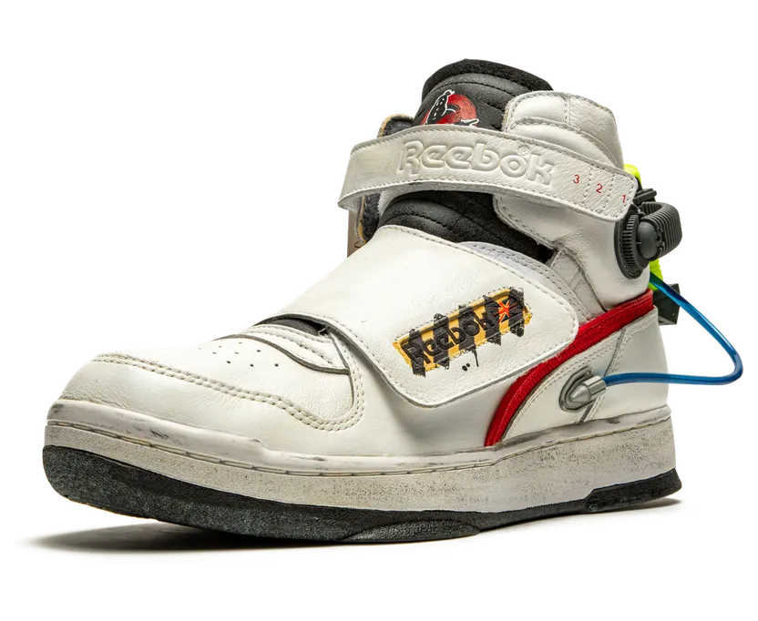reebok-sneaker FY2106