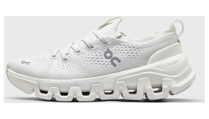 On Cloud X Tempo White