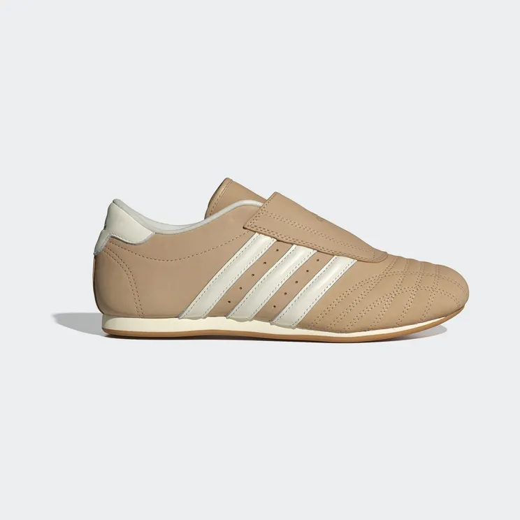 adidas Taekwondo “Magic Beige / Off White / Gum” (JS4524)