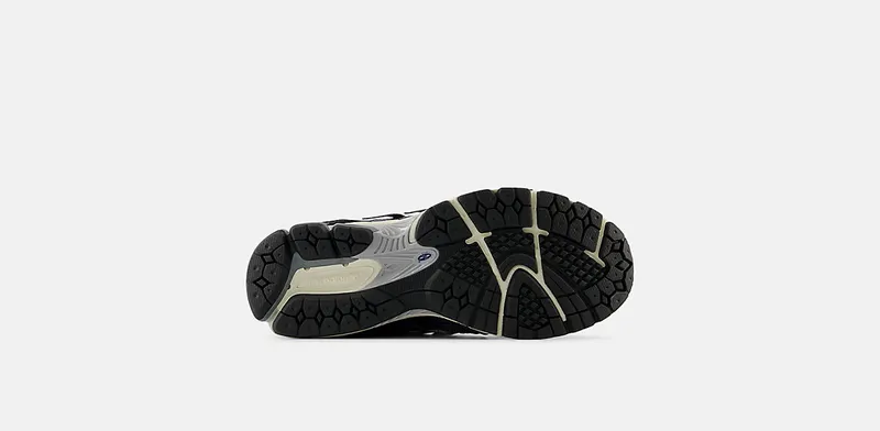 New Balance 1906A “Inkwell” (U1906ANB)