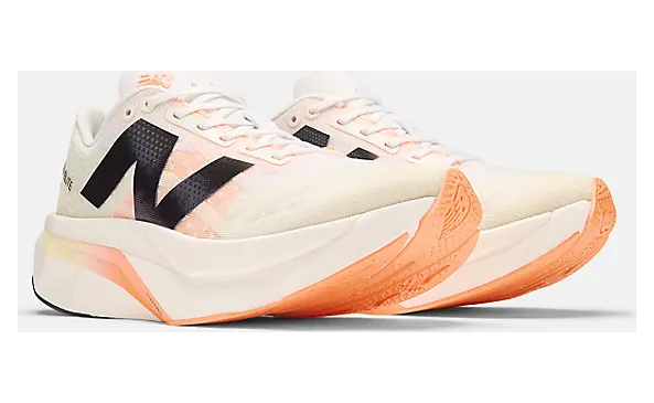 new-balance-fuelcell-supercomp-elite-v4 WRCELCW4