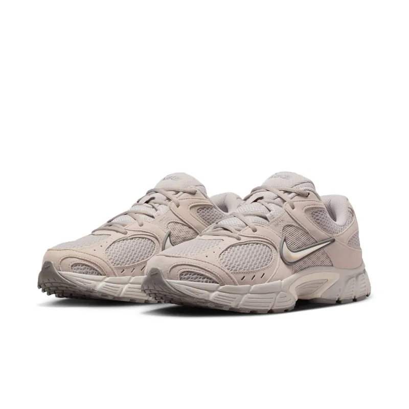 Nike V5 RNR “Moon Particle Light Brown” (II6292-201)
