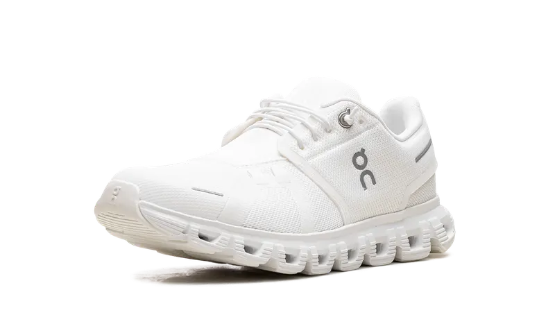 On Cloud 6 W “White”: van ochtendwandeling naar lunchafspraak (3)