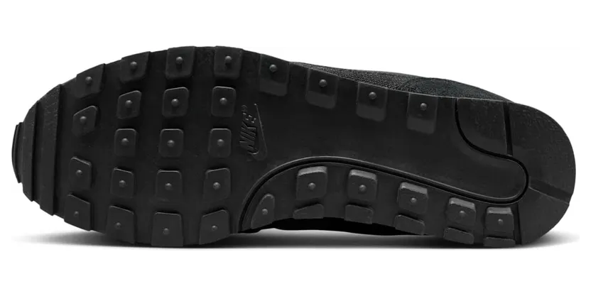 nike-md-runner 749794-002