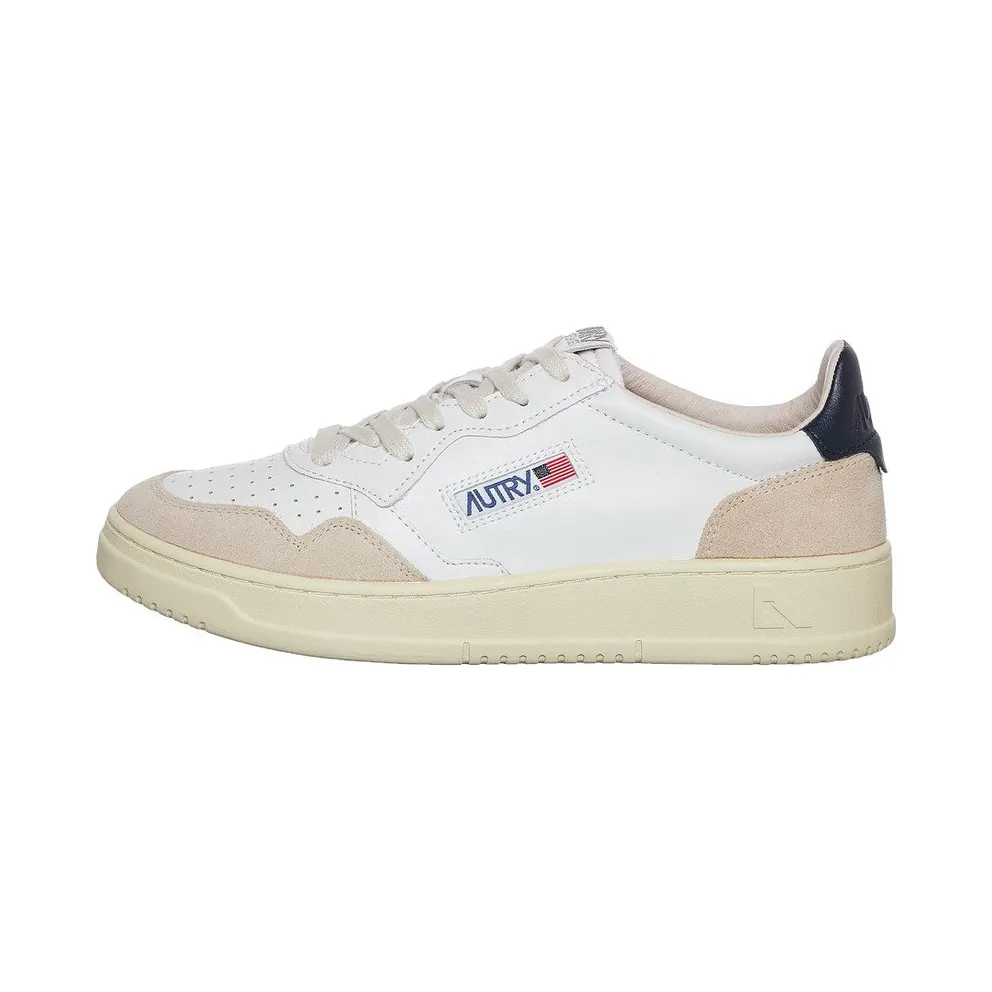 Autry Medalist Low White / Blue (AULMLS28)