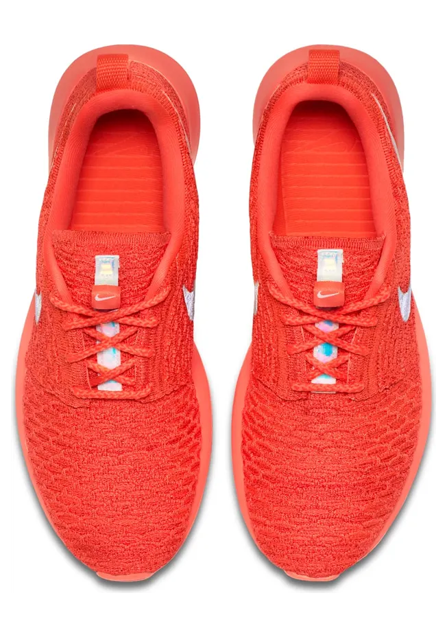 nike-roshe 843386-604