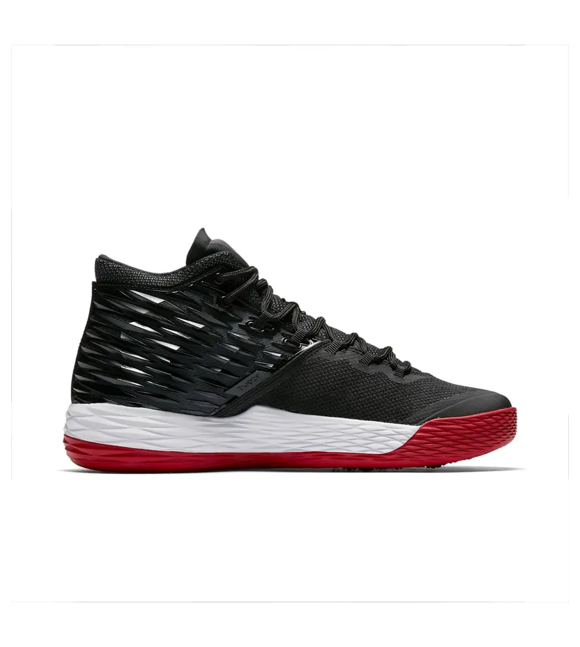 jordan-melo-m13 881562-002