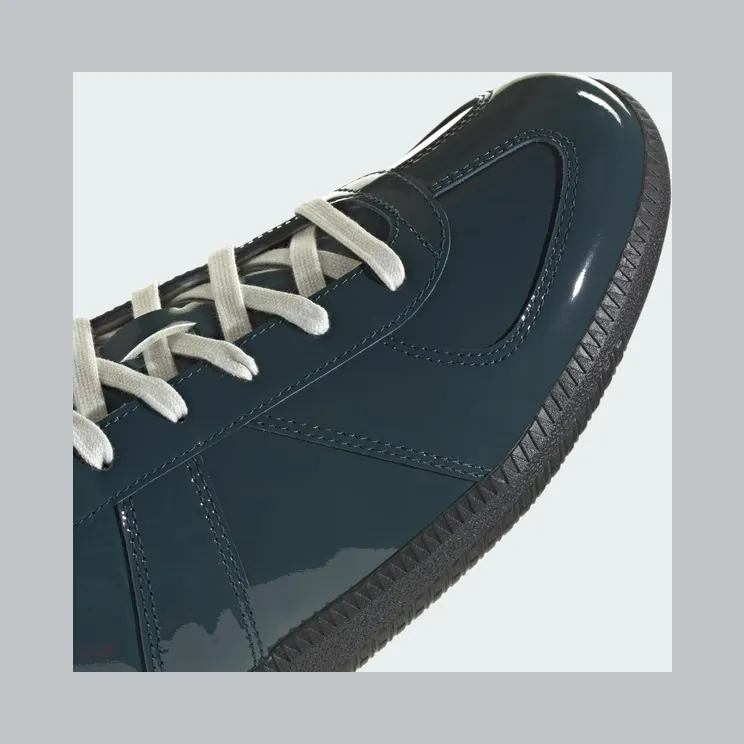adidas-bw HQ9233