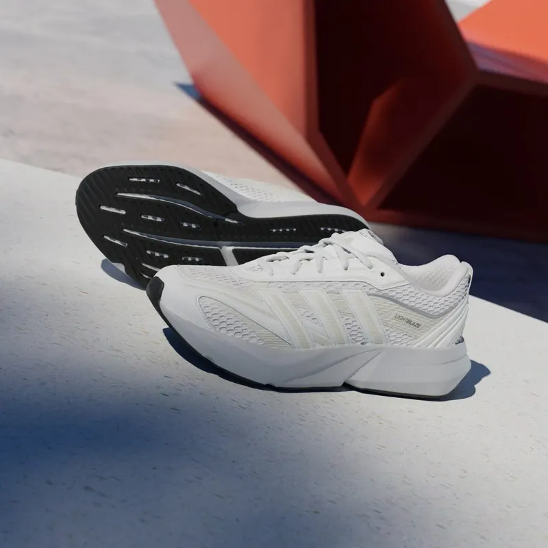 Adidas Lightblaze Glow Cloud White / Cloud White / Zero Metalic (JP6292)