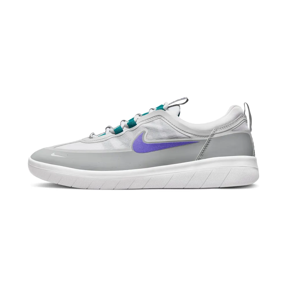 Nike SB Nyjah Free 2 Skateboardschuh – Grau Grau (BV2078-008)