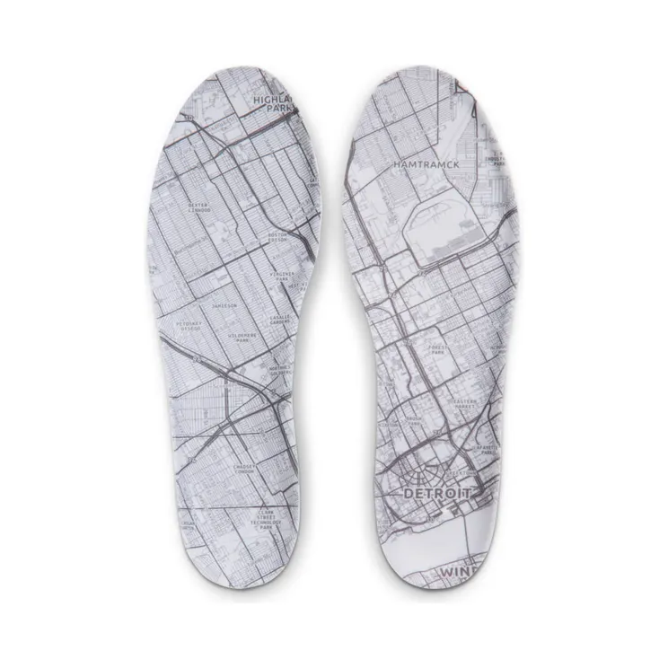 nike-book-2 FZ7013-002